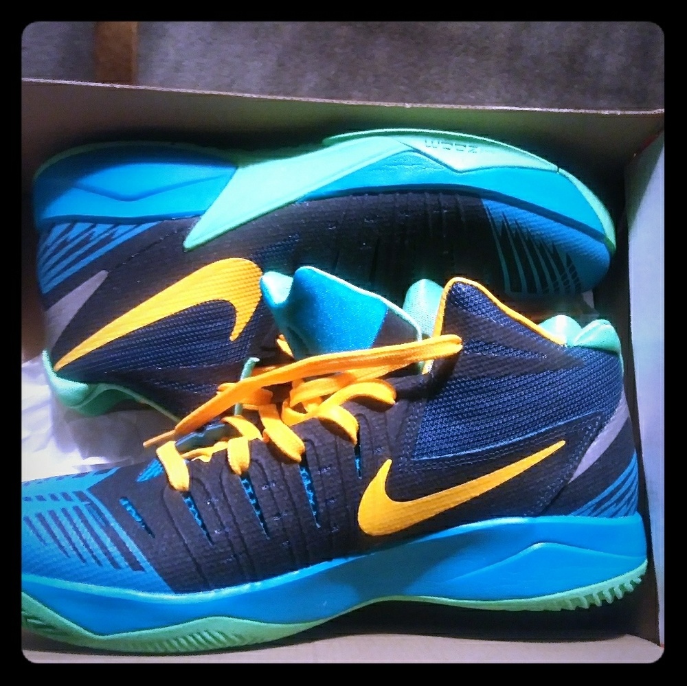 Shoes